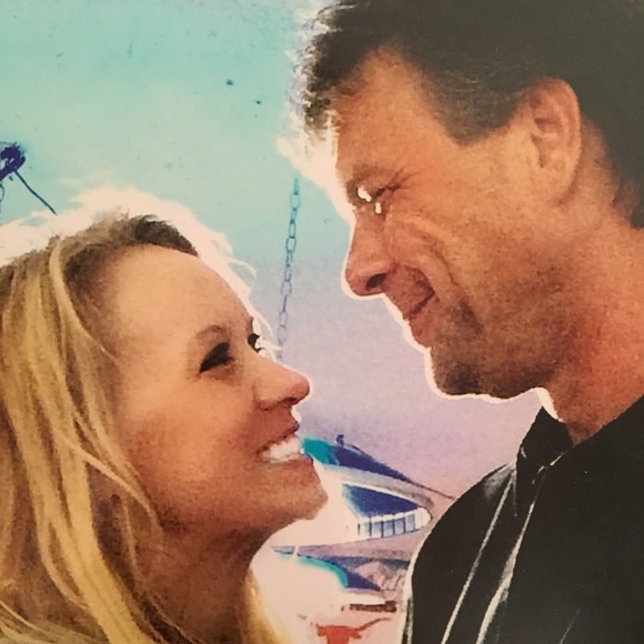 Meet your Posher, Teresa Annelise. - Picture 9 of 15